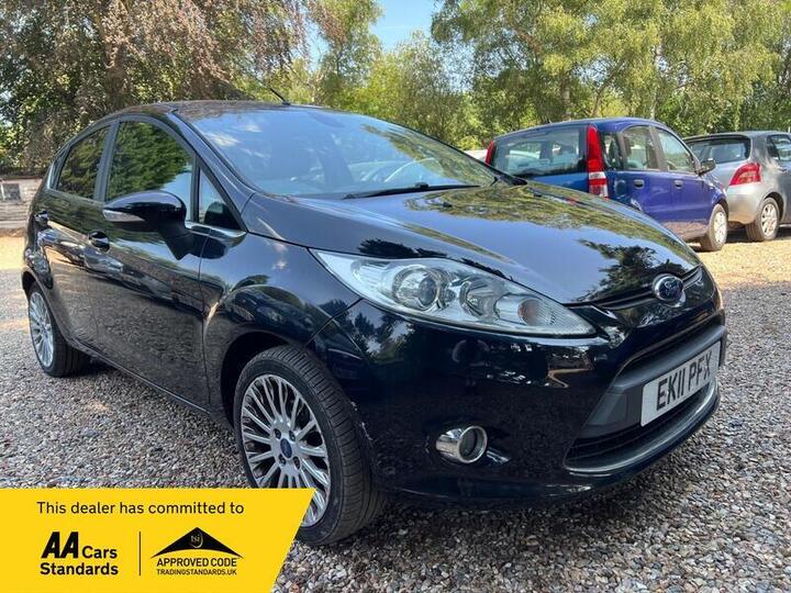 Ford Fiesta 1.6 TDCi DPF Titanium 5dr