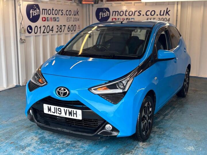 Toyota AYGO 1.0 VVT-i X-plore Euro 6 5dr