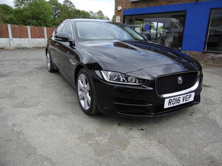 Jaguar XE 2.0d Portfolio Auto Euro 6 (s/s) 4dr