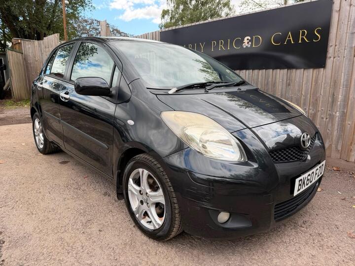 Toyota Yaris 1.33 Dual VVT-i TR Euro 4 (s/s) 5dr