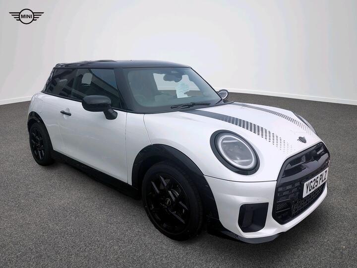 MINI Cooper 1.5C Sport Steptronic Euro 6 (s/s) 3dr