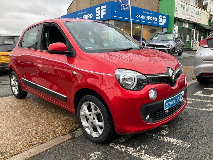 Renault Twingo 0.9 TCe ENERGY Dynamique Euro 6 (s/s) 5dr Renault Twingo 0.9 TCe ENERGY Dynamique Euro 6 (s/s) 5dr