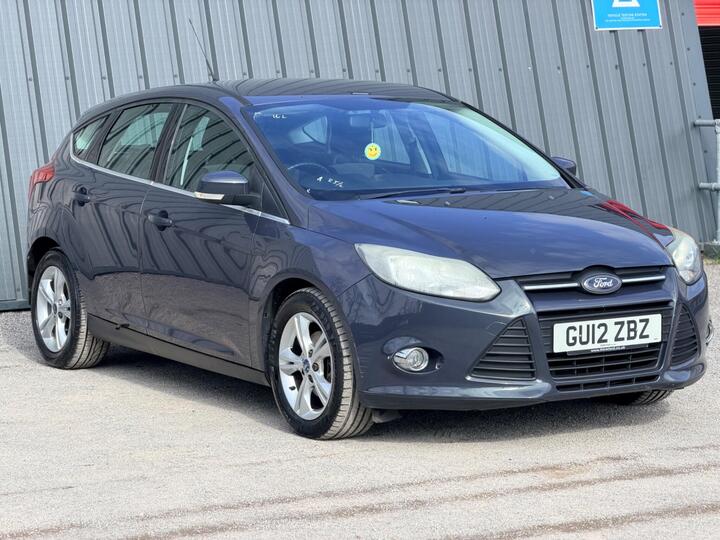 Ford Focus 1.6 Zetec Powershift Euro 5 5dr