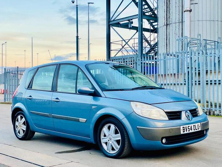 Renault Scenic 1.6 VVT Dynamique 5dr