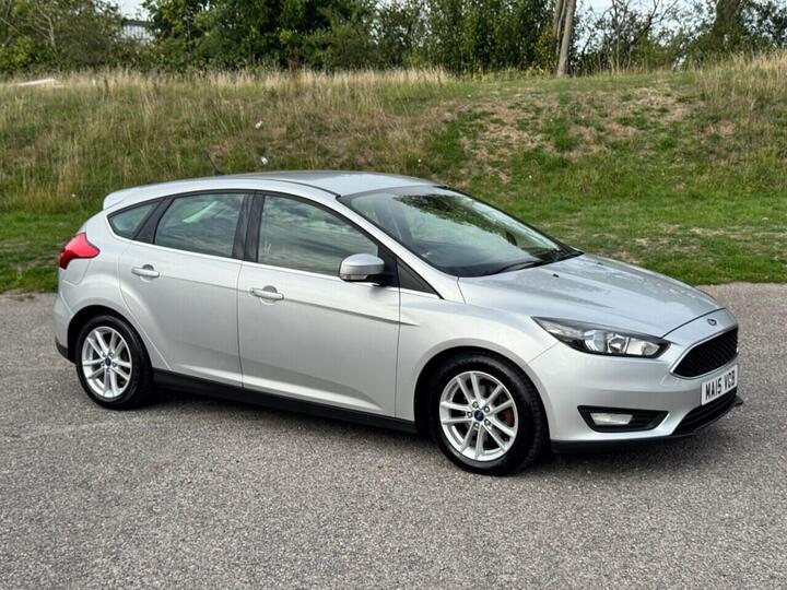 Ford FOCUS 1.0T EcoBoost Zetec Euro 6 (s/s) 5dr