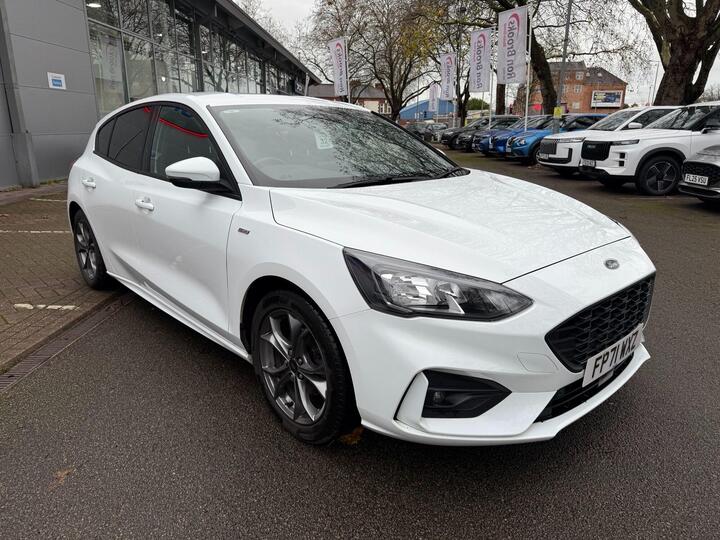 Ford Focus 1.0T EcoBoost ST-Line Euro 6 (s/s) 5dr