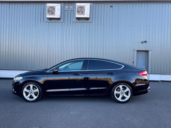 Ford Mondeo 2.0 TDCi Titanium Powershift Euro 6 (s/s) 5dr