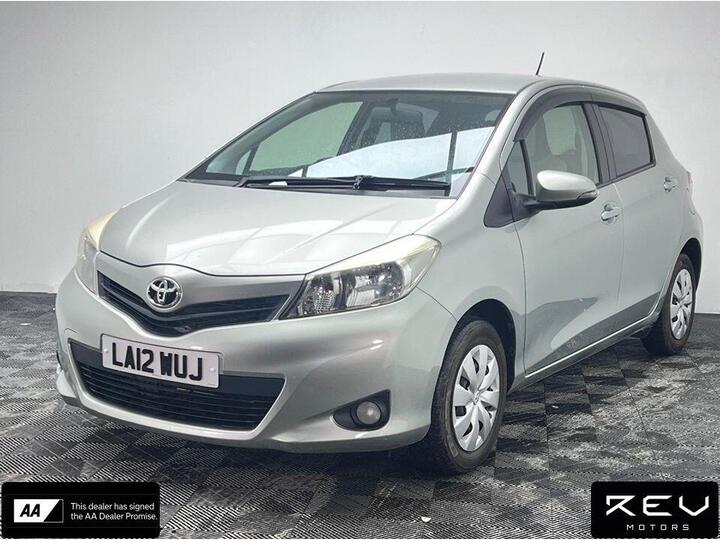 Toyota Yaris 1.33 Dual VVT-i SR Multidrive S Euro 5 5dr
