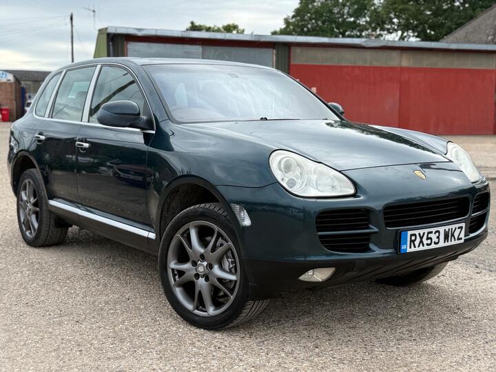 Porsche Cayenne 4.5 S Tiptronic S AWD 5dr