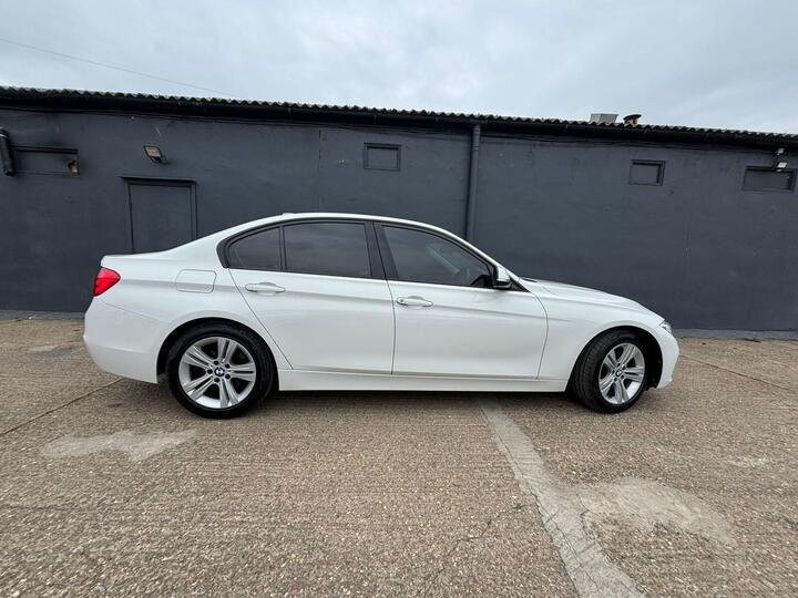 BMW 3 Series 1.5 318i Sport Euro 6 (s/s) 4dr