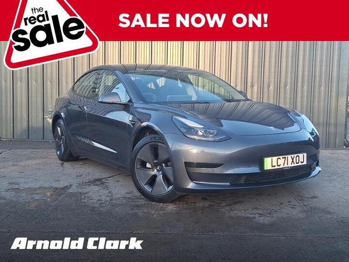 Tesla Model 3 Standard Range Plus Auto RWD 4dr