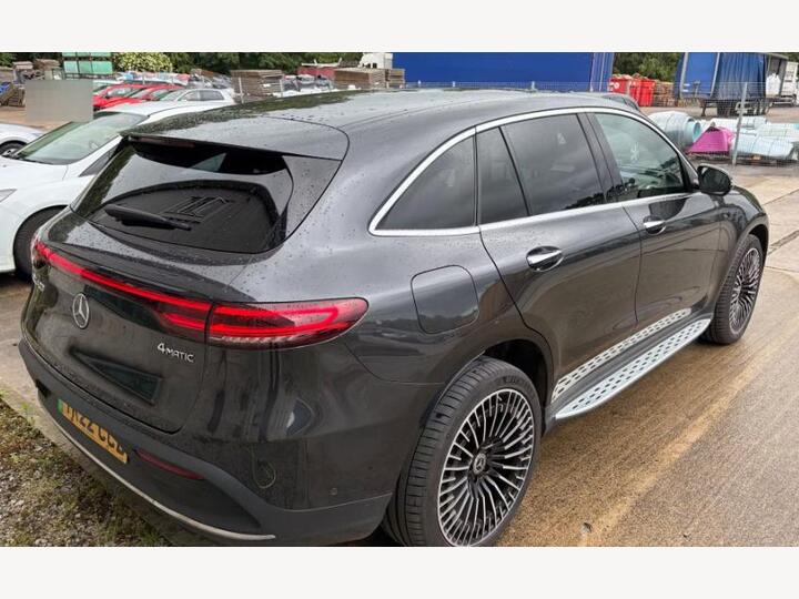 Mercedes-Benz Eqc EQC 400 80kWh AMG Line (Premium) Auto 4MATIC 5dr