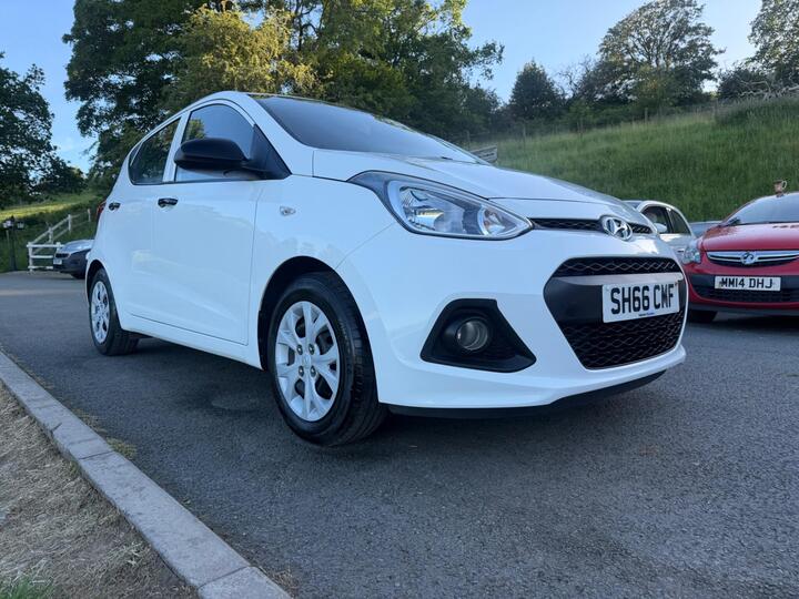 Hyundai I10 1.0 S Euro 5 5dr Hyundai I10 1.0 S Euro 5 5dr