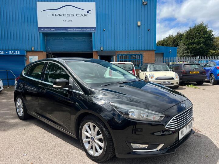 Ford Focus 1.0T EcoBoost Titanium Euro 6 (s/s) 5dr
