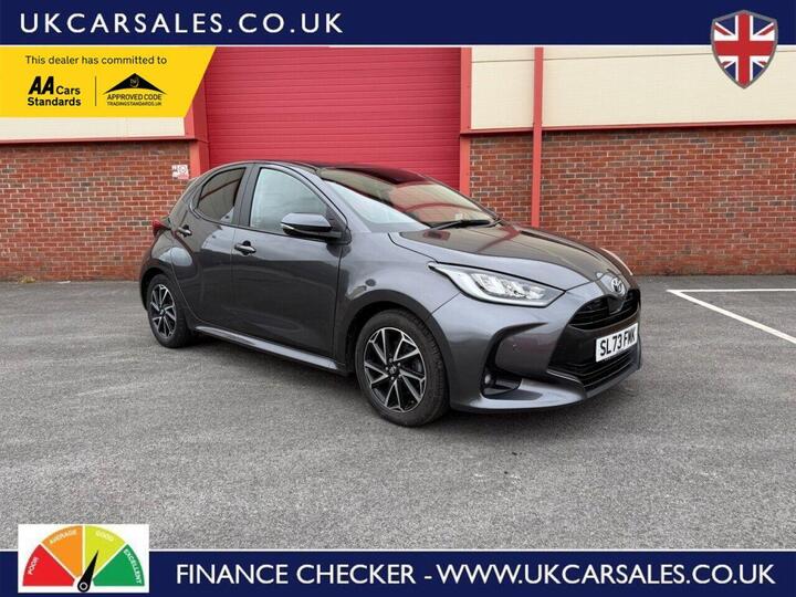 Toyota YARIS 1.5 VVT-h Design E-CVT Euro 6 (s/s) 5dr