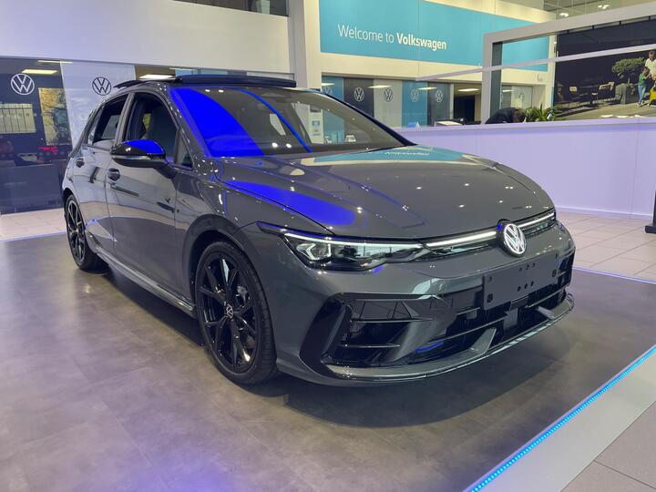 Volkswagen Golf 2.0 TSI R Black Edition DSG 4Motion Euro 6 (s/s) 5dr