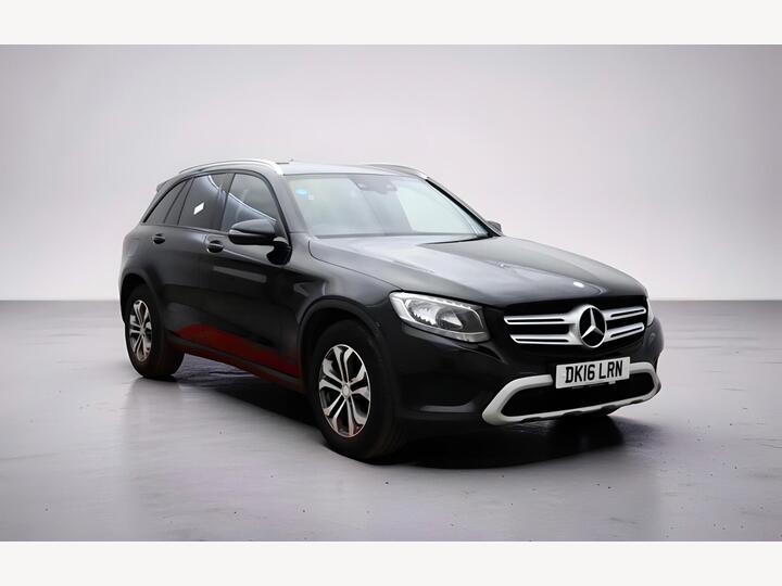 Mercedes-Benz GLC 2.1 GLC220d SE (Executive) G-Tronic 4MATIC Euro 6 (s/s) 5dr Mercedes-Benz GLC 2.1 GLC220d SE (Executive) G-Tronic 4MATIC Euro 6 (s/s) 5dr