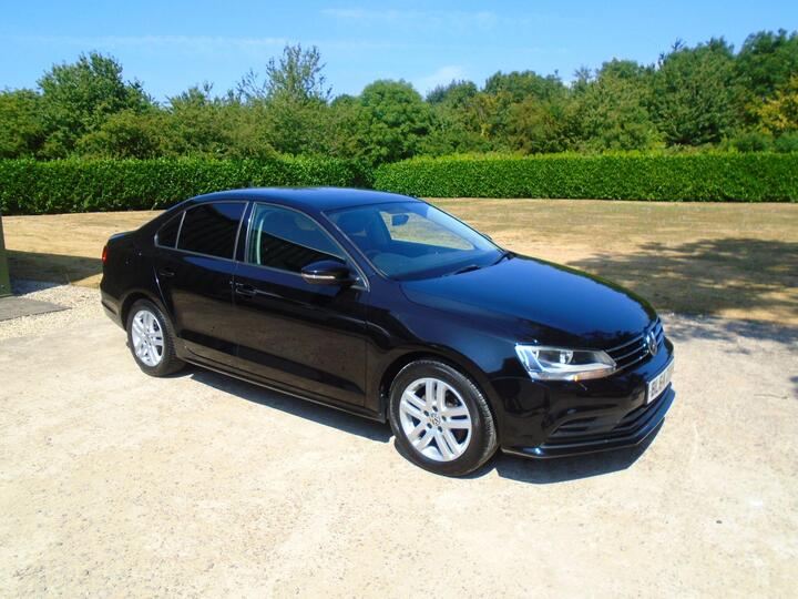 Volkswagen Jetta 1.4 TSI BlueMotion Tech SE DSG Euro 6 (s/s) 4dr