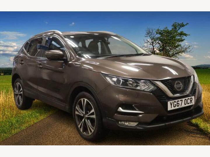 Nissan Qashqai 1.2 DIG-T N-Connecta XTRON Euro 6 (s/s) 5dr