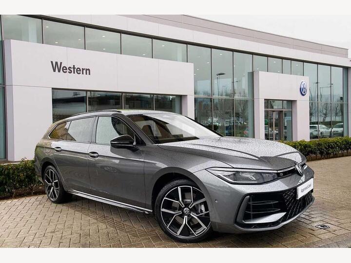 Volkswagen Passat 1.5 TSI EHybrid 19.7kWh Black Edition DSG Euro 6 (s/s) 5dr