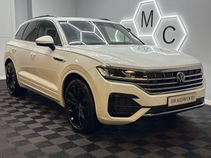 Volkswagen TOUAREG 3.0 TDI V6 R-Line Tech Plus Tiptronic 4Motion Euro 6 (s/s) 5dr