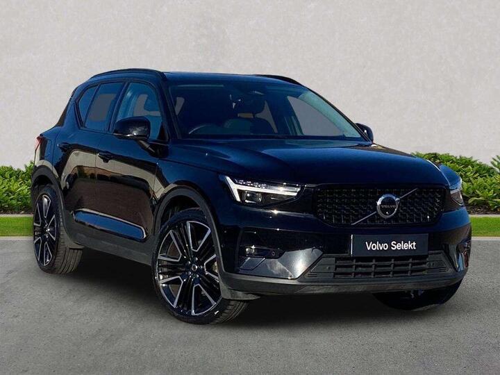 Volvo XC40 2.0 B4 MHEV Ultra Dark DCT Auto Euro 6 (s/s) 5dr