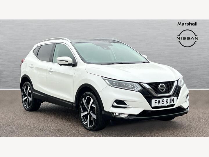 Nissan Qashqai 1.3 DIG-T Tekna Euro 6 (s/s) 5dr Nissan Qashqai 1.3 DIG-T Tekna Euro 6 (s/s) 5dr