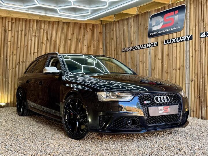 Audi RS4 Avant 4.2 FSI V8 S Tronic Quattro Euro 5 5dr