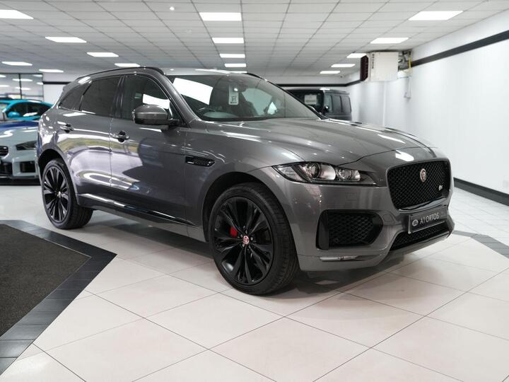 Jaguar F-PACE 3.0 D300 V6 S Auto AWD Euro 6 (s/s) 5dr