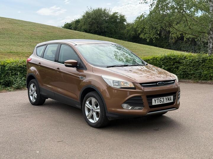 Ford Kuga 2.0 TDCi Zetec Powershift AWD Euro 5 5dr