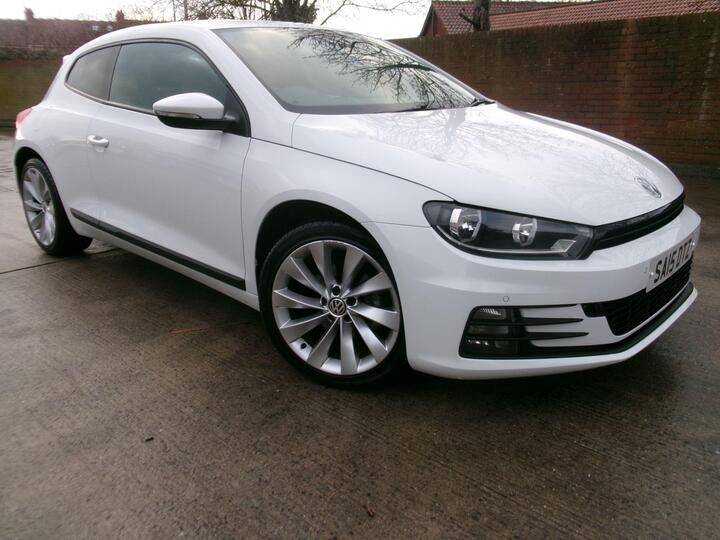 Volkswagen Scirocco 2.0 TDI BlueMotion Tech GT Euro 6 (s/s) 3dr