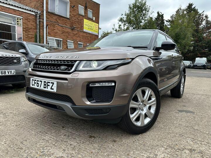 Land Rover Range Rover Evoque 2.0 TD4 SE Tech 4WD Euro 6 (s/s) 5dr Land Rover Range Rover Evoque 2.0 TD4 SE Tech 4WD Euro 6 (s/s) 5dr