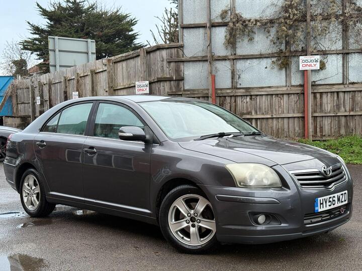 Toyota Avensis 1.8 VVT-i T3-X 5dr Toyota Avensis 1.8 VVT-i T3-X 5dr