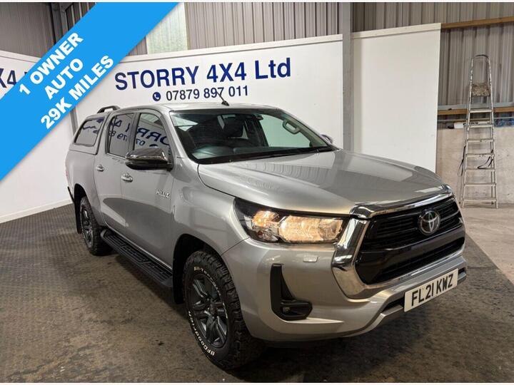 Toyota HILUX 2.4 D-4D Icon Auto 4WD Euro 6 (s/s) 4dr