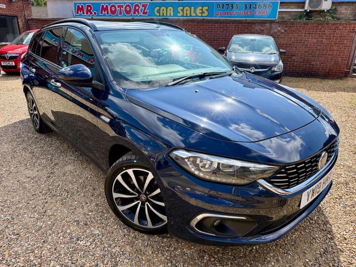 Fiat Tipo 1.6 MultiJetII Lounge Euro 6 (s/s) 5dr