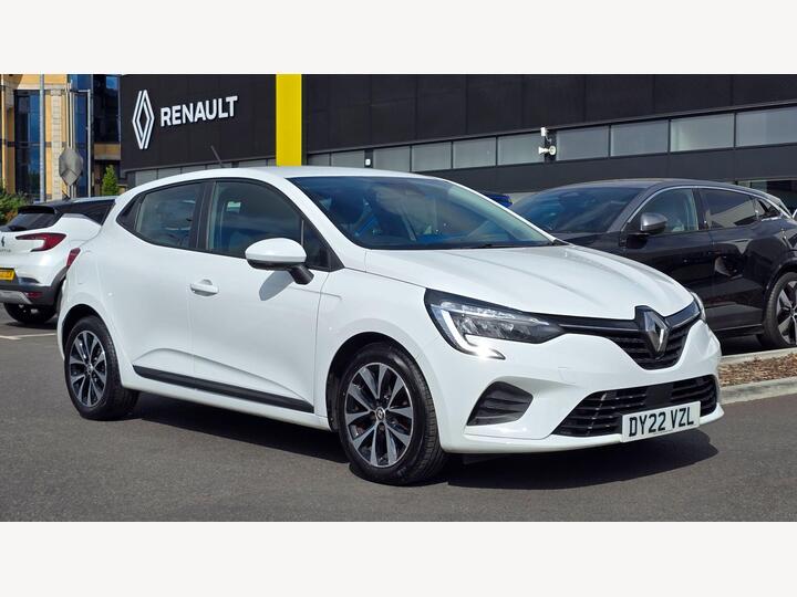 Renault CLIO 1.0 TCe Iconic Edition Euro 6 (s/s) 5dr Renault CLIO 1.0 TCe Iconic Edition Euro 6 (s/s) 5dr