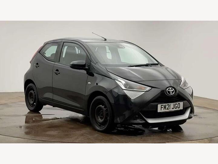 Toyota AYGO 1.0 VVT-i X-play Euro 6 (s/s) 5dr