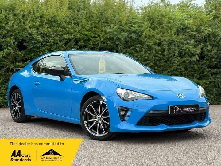 Toyota GT86 2.0 Boxer D-4S Club Series Blue Edition Euro 6 2dr