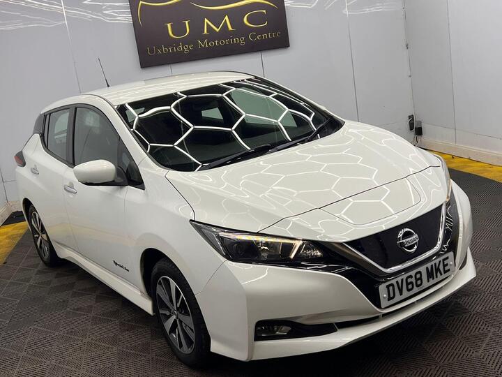 Nissan Leaf 40kWh Acenta Auto 5dr