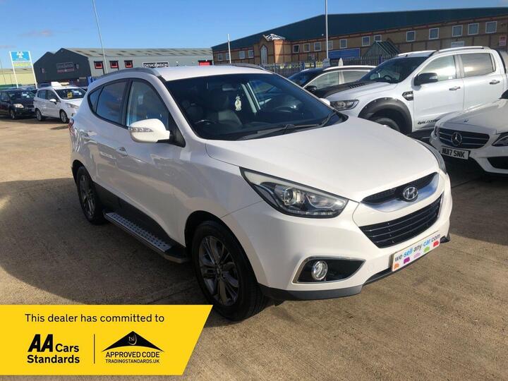 Hyundai IX35 1.7 CRDi SE Euro 5 (s/s) 5dr (Nav) Hyundai IX35 1.7 CRDi SE Euro 5 (s/s) 5dr (Nav)