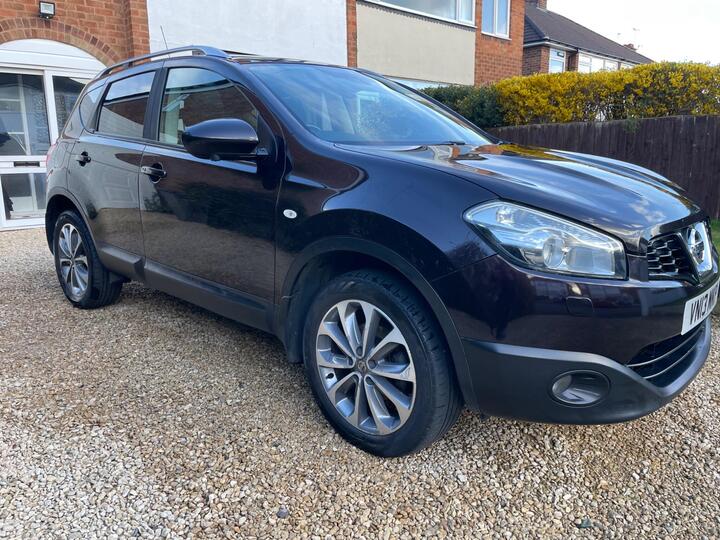 Nissan Qashqai 1.6 DCi Tekna 2WD Euro 5 5dr (AVM)