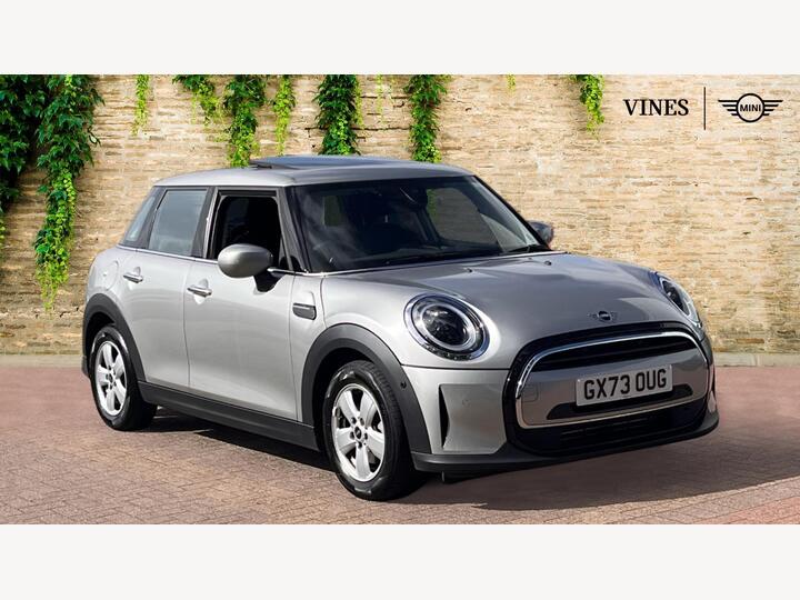 MINI Hatch 1.5 Cooper Classic Steptronic Euro 6 (s/s) 5dr