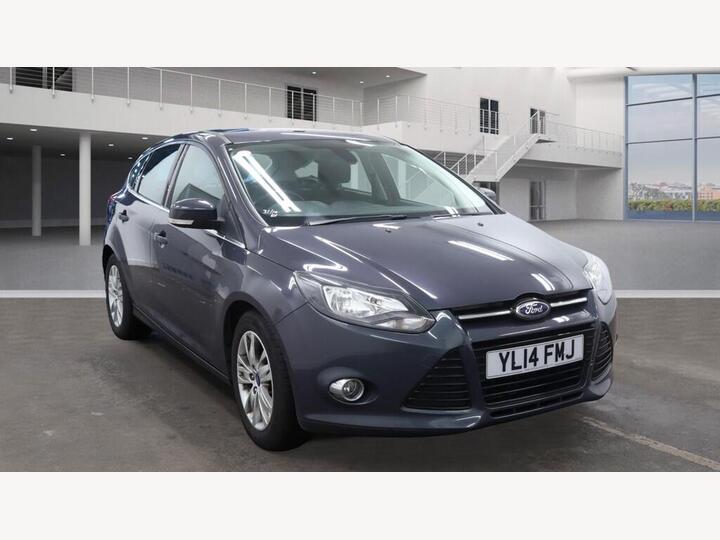 Ford FOCUS 1.6 Titanium Navigator Powershift Euro 5 5dr