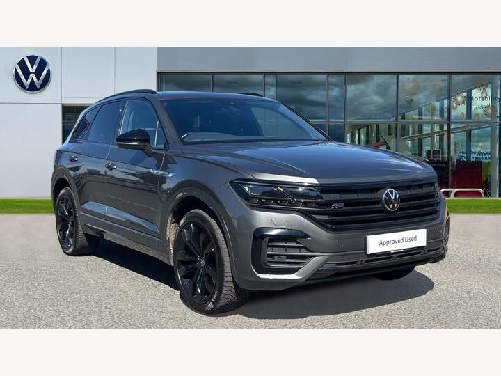Volkswagen Touareg 3.0 TDI V6 Black Edition Tiptronic 4Motion Euro 6 (s/s) 5dr
