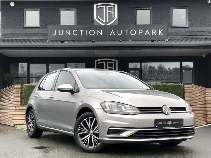 Volkswagen Golf 1.4 TSI BlueMotion Tech SE Nav Euro 6 (s/s) 5dr