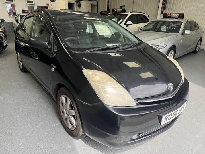 Toyota Prius 1.5 T Spirit CVT 5dr Toyota Prius 1.5 T Spirit CVT 5dr