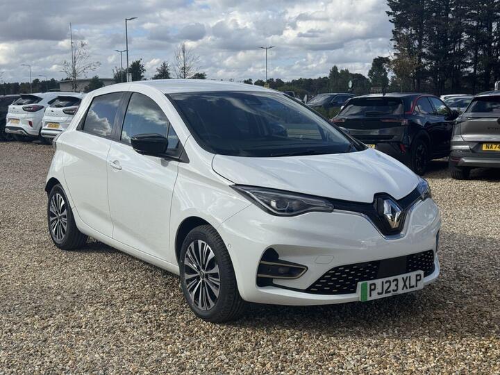 Renault ZOE R135 EV50 52kWh Techno Auto 5dr (Boost Charge)