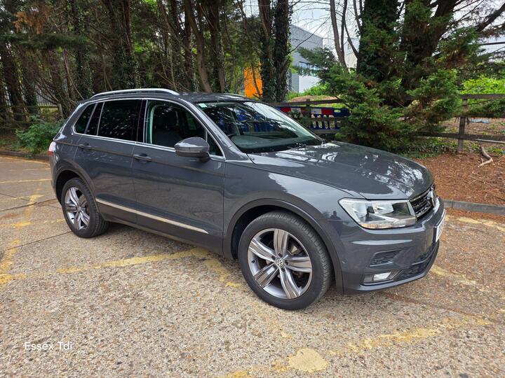 Volkswagen Tiguan 2.0 TDI Match DSG 4Motion Euro 6 (s/s) 5dr