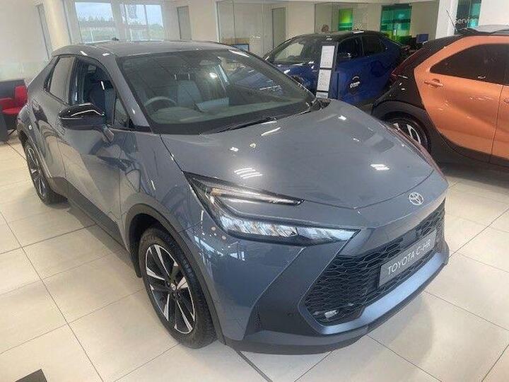 Toyota C-HR 2.0 VVT 13.6kWh Design CVT Euro 6 (s/s) 5dr