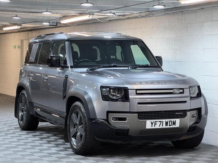 Land Rover Defender 110 2.0 P400e 15.4kWh X-Dynamic SE Auto 4WD Euro 6 (s/s) 5dr Land Rover Defender 110 2.0 P400e 15.4kWh X-Dynamic SE Auto 4WD Euro 6 (s/s) 5dr
